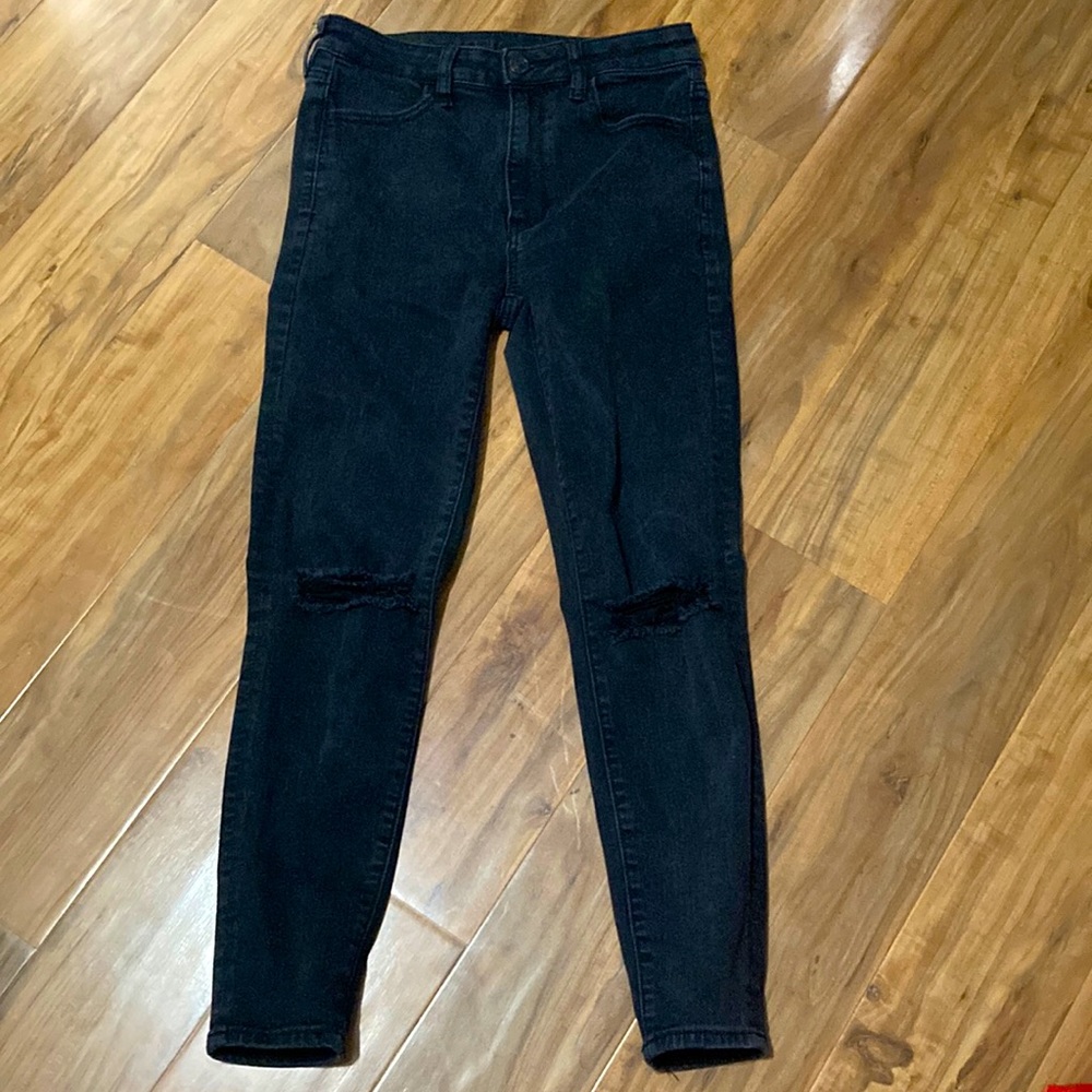 American Eagle Destroyed Super Hi-Rise Next Level Stretch Black Jegging